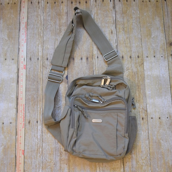 baggallini mini sling bag